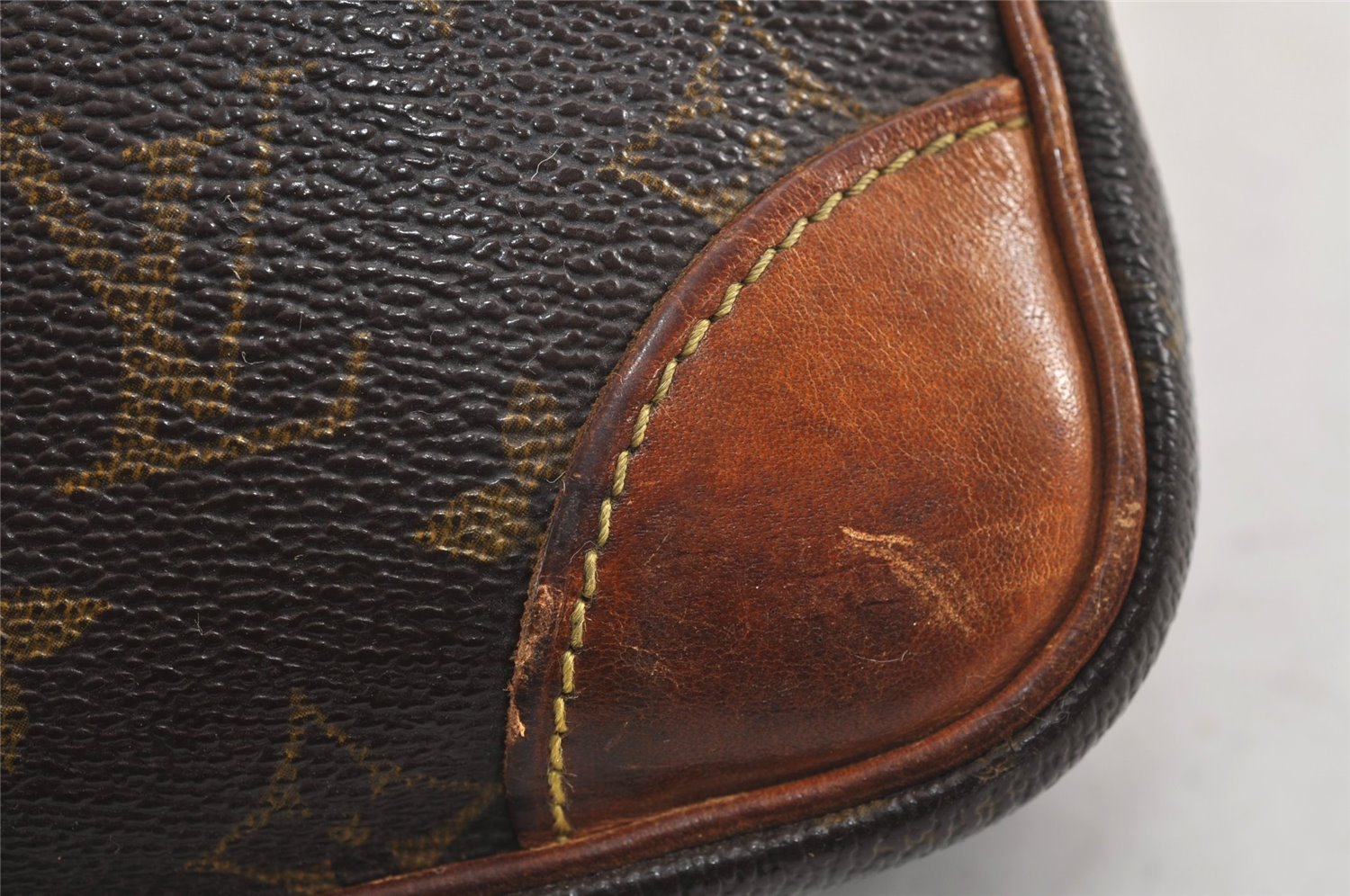 Authentic Louis Vuitton Monogram Compiegne 28 Clutch Hand Bag M51845 LV 4348J