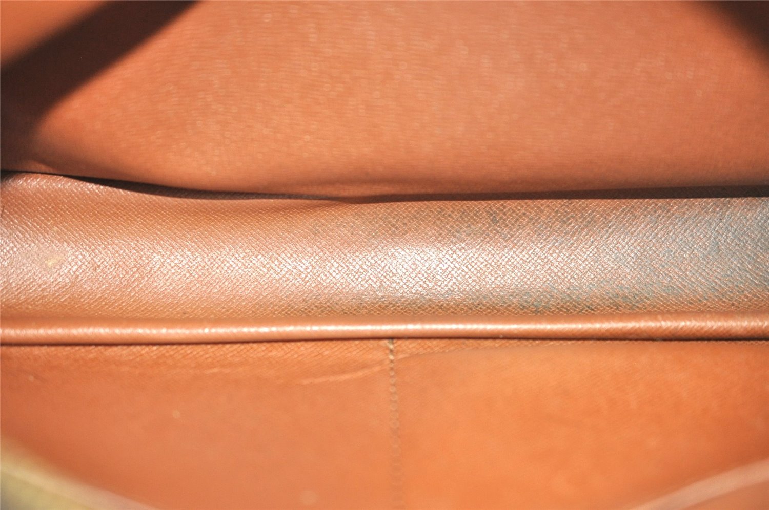 Authentic Louis Vuitton Monogram Compiegne 28 Clutch Hand Bag M51845 LV 4348J