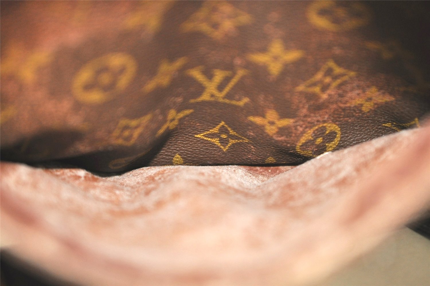 Authentic Louis Vuitton Monogram Danube MM Shoulder Cross Bag M45264 Junk 4349I