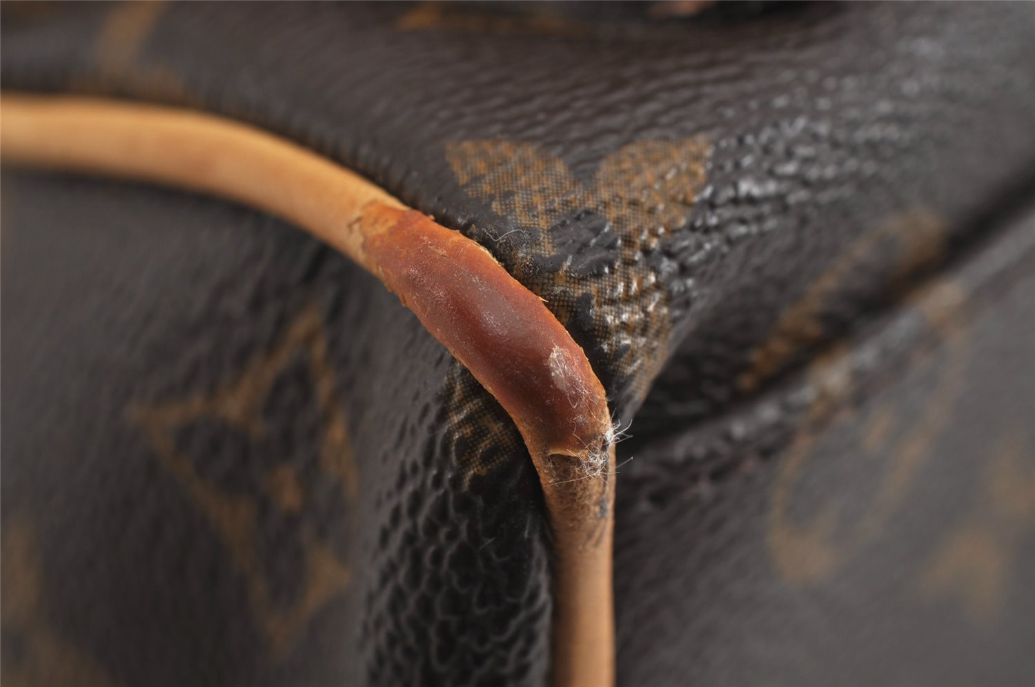 Authentic Louis Vuitton Monogram Manhattan PM Hand Bag Purse M40026 LV 4354J