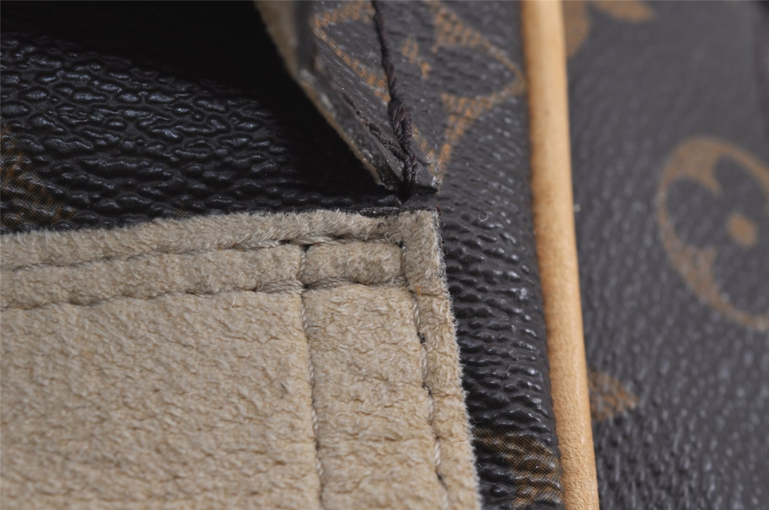 Authentic Louis Vuitton Monogram Manhattan PM Hand Bag Purse M40026 LV 4354J