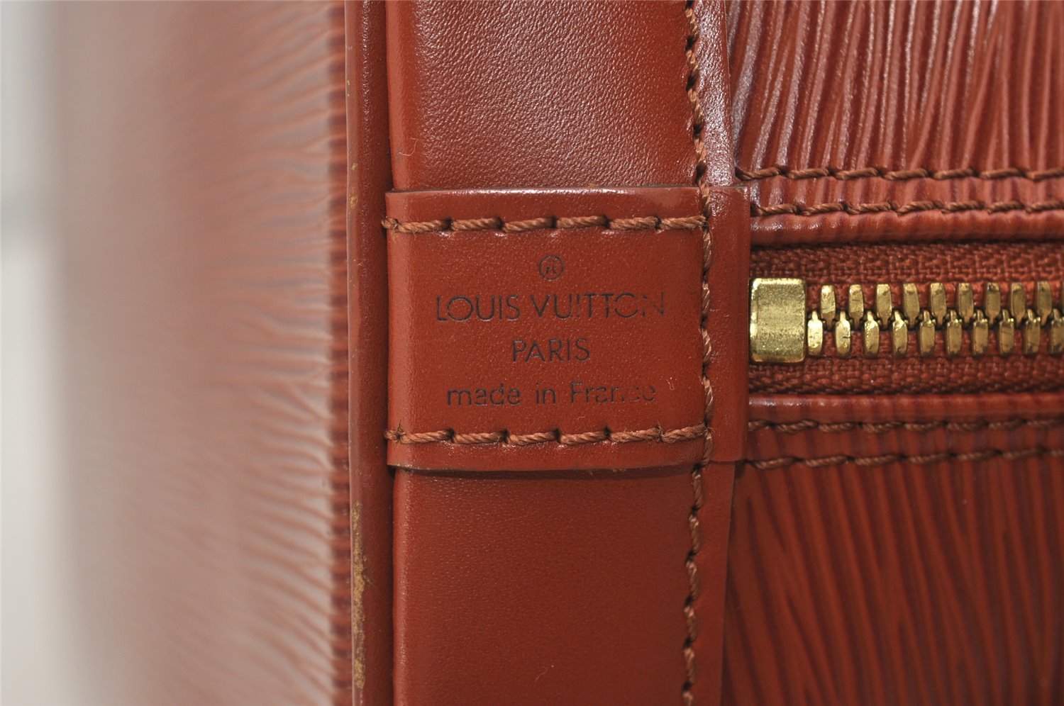 Authentic Louis Vuitton Epi Alma PM Hand Bag Brown M52143 LV 4356J