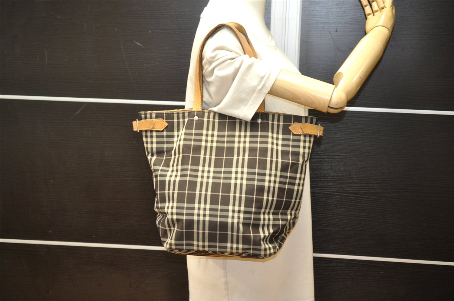 Authentic BURBERRY BLUE LABEL Check Shoulder Tote Bag Nylon Leather Brown 4356K