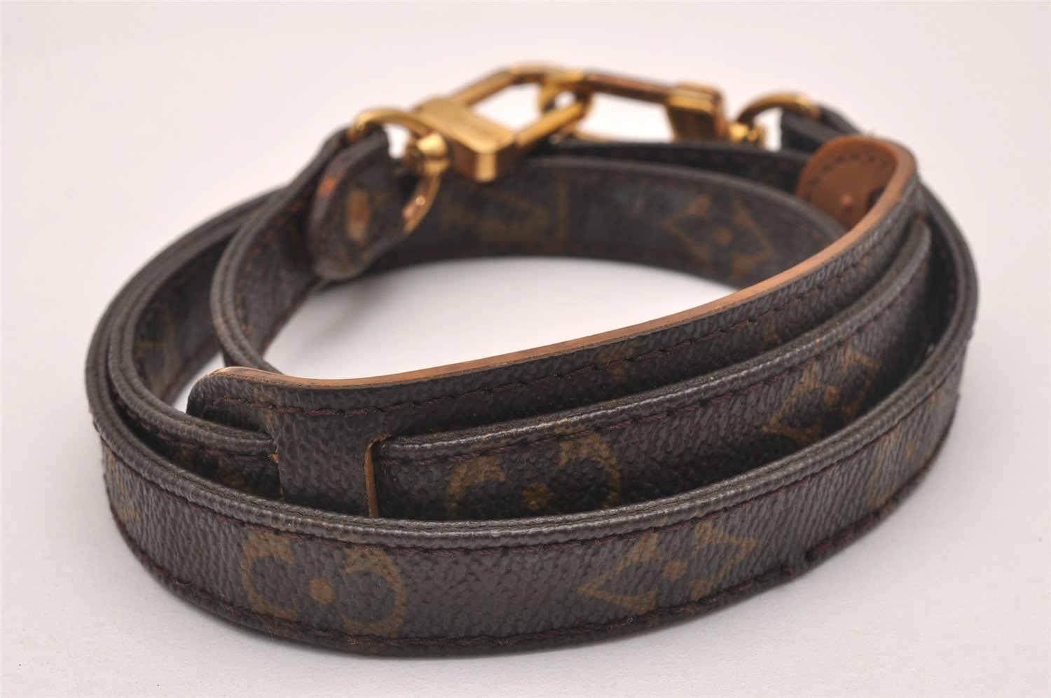 Authentic Louis Vuitton Monogram Shoulder Strap 38.2