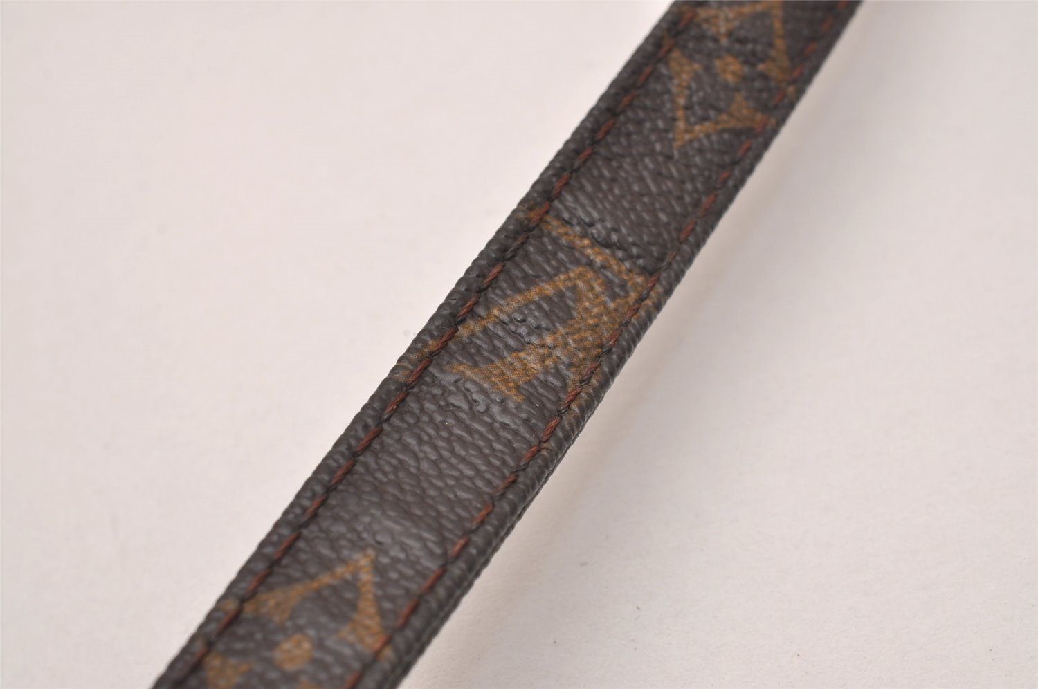 Authentic Louis Vuitton Monogram Shoulder Strap 38.2