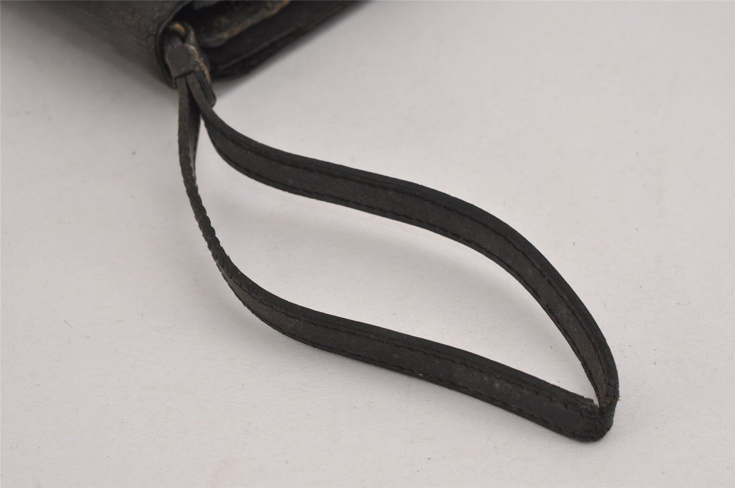 Authentic Louis Vuitton Epi Sellier Dragonne Clutch Bag Black M52612 Junk 4361J