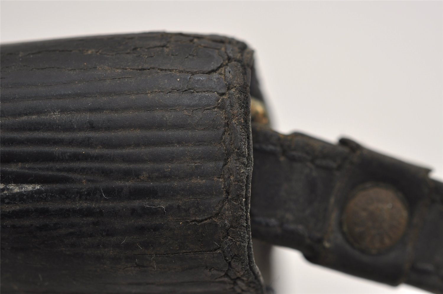 Authentic Louis Vuitton Epi Sellier Dragonne Clutch Bag Black M52612 Junk 4361J