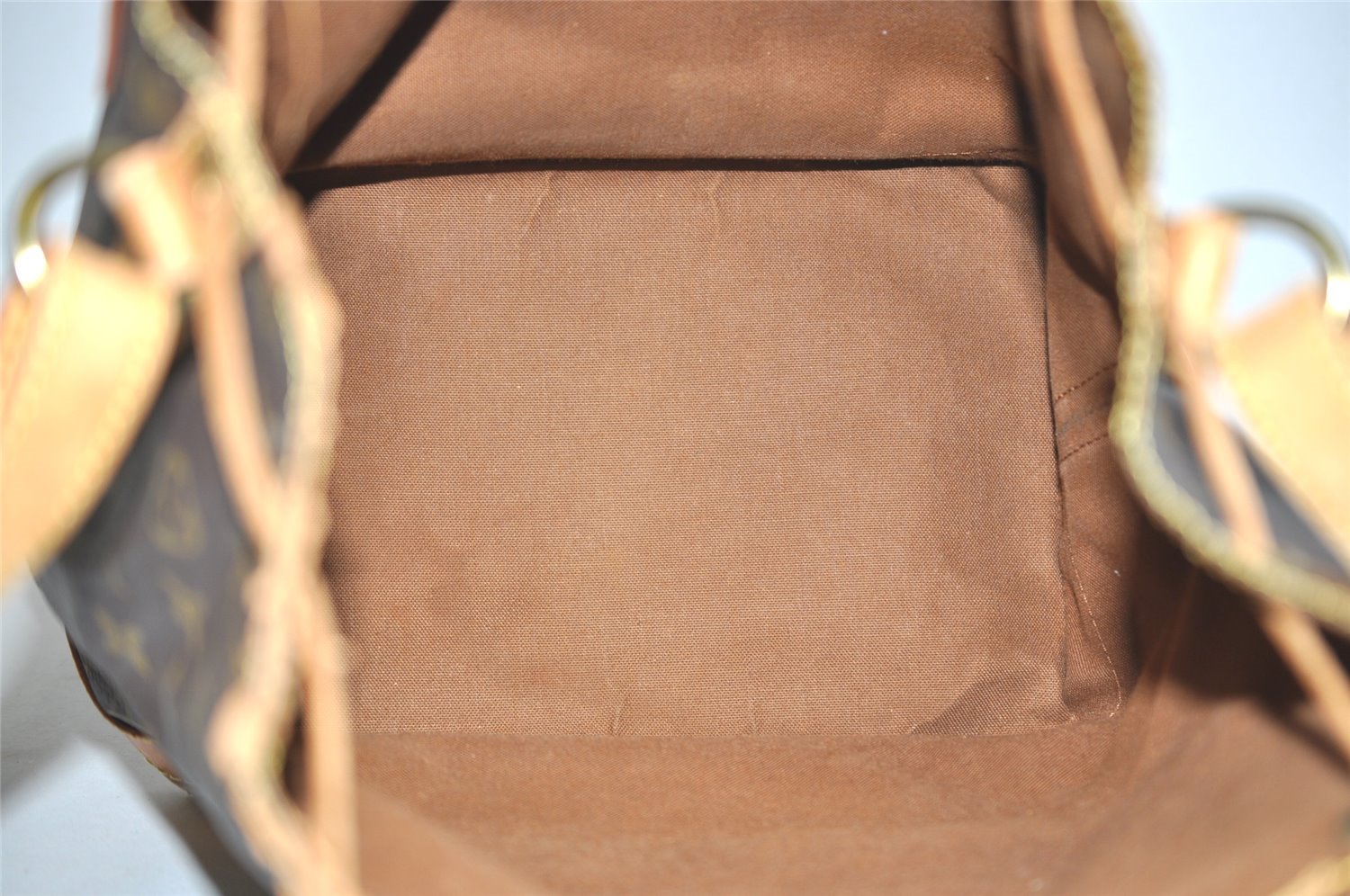 Authentic Louis Vuitton Monogram Noe Shoulder Drawstring Bag M42224 LV 4362I