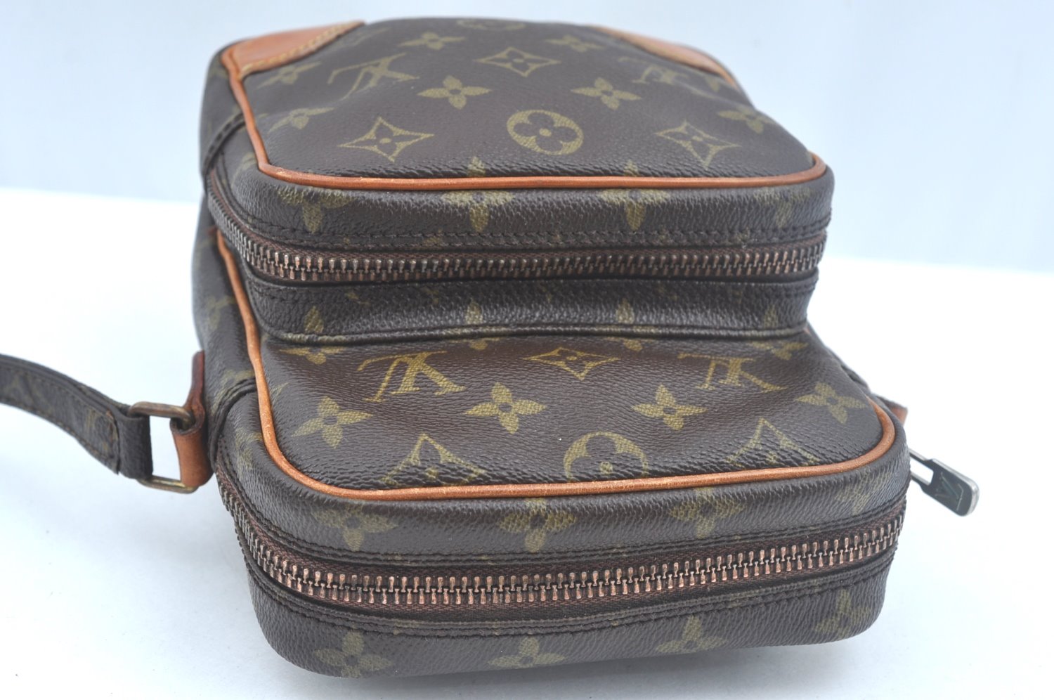 Auth Louis Vuitton Monogram Amazone Shoulder Cross Body Bag M45236 LV Junk 4365H