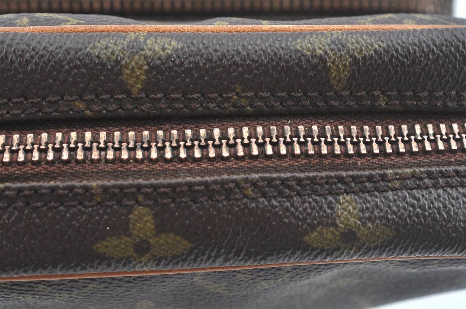 Auth Louis Vuitton Monogram Amazone Shoulder Cross Body Bag M45236 LV Junk 4365H