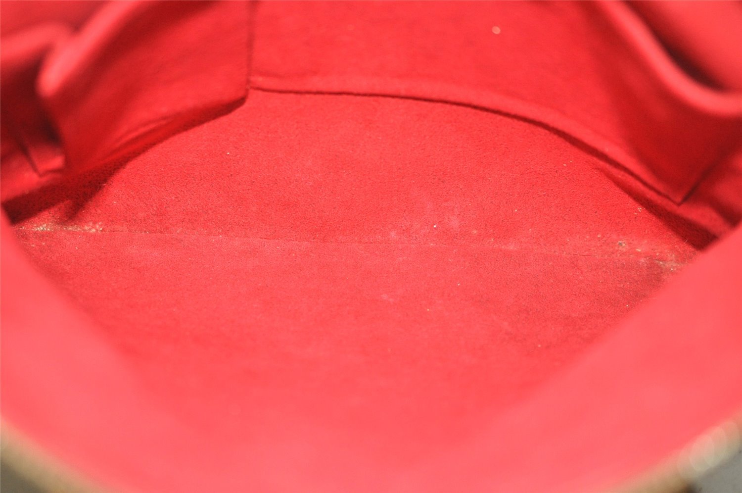 Authentic Louis Vuitton Monogram Coussin GM Shoulder Bag M51141 LV 4365I