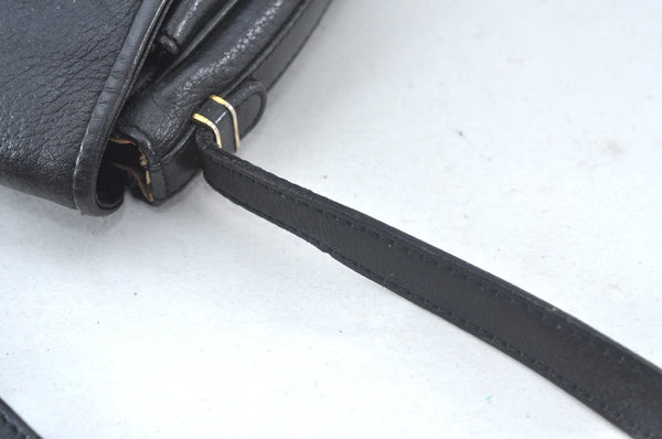 Authentic Burberrys Vintage Leather Shoulder Cross Body Bag Purse Black 4365J