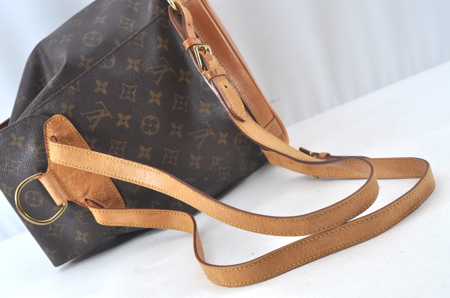 Authentic Louis Vuitton Monogram Montsouris MM Backpack M51136 LV 4366J