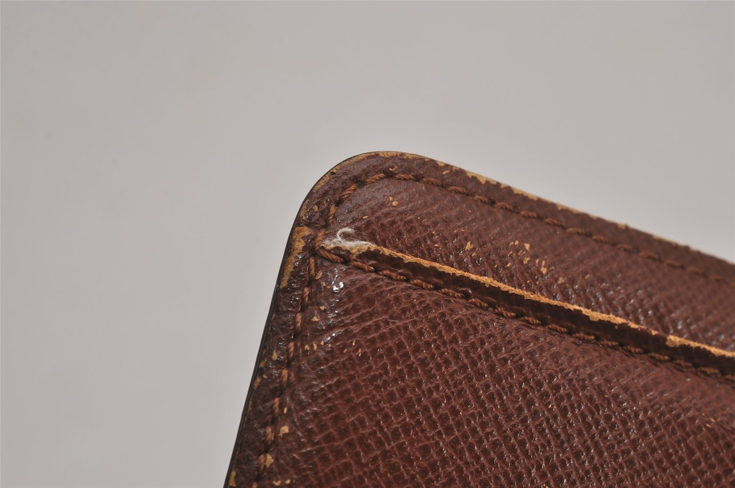 Authentic Louis Vuitton Monogram Compact Zip Bifold Wallet Purse M61667 LV 4369J