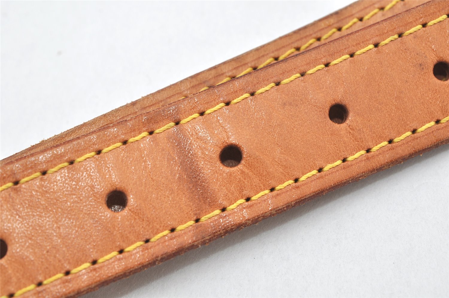 Authentic Louis Vuitton Leather Shoulder Strap Beige 37.4-44.5