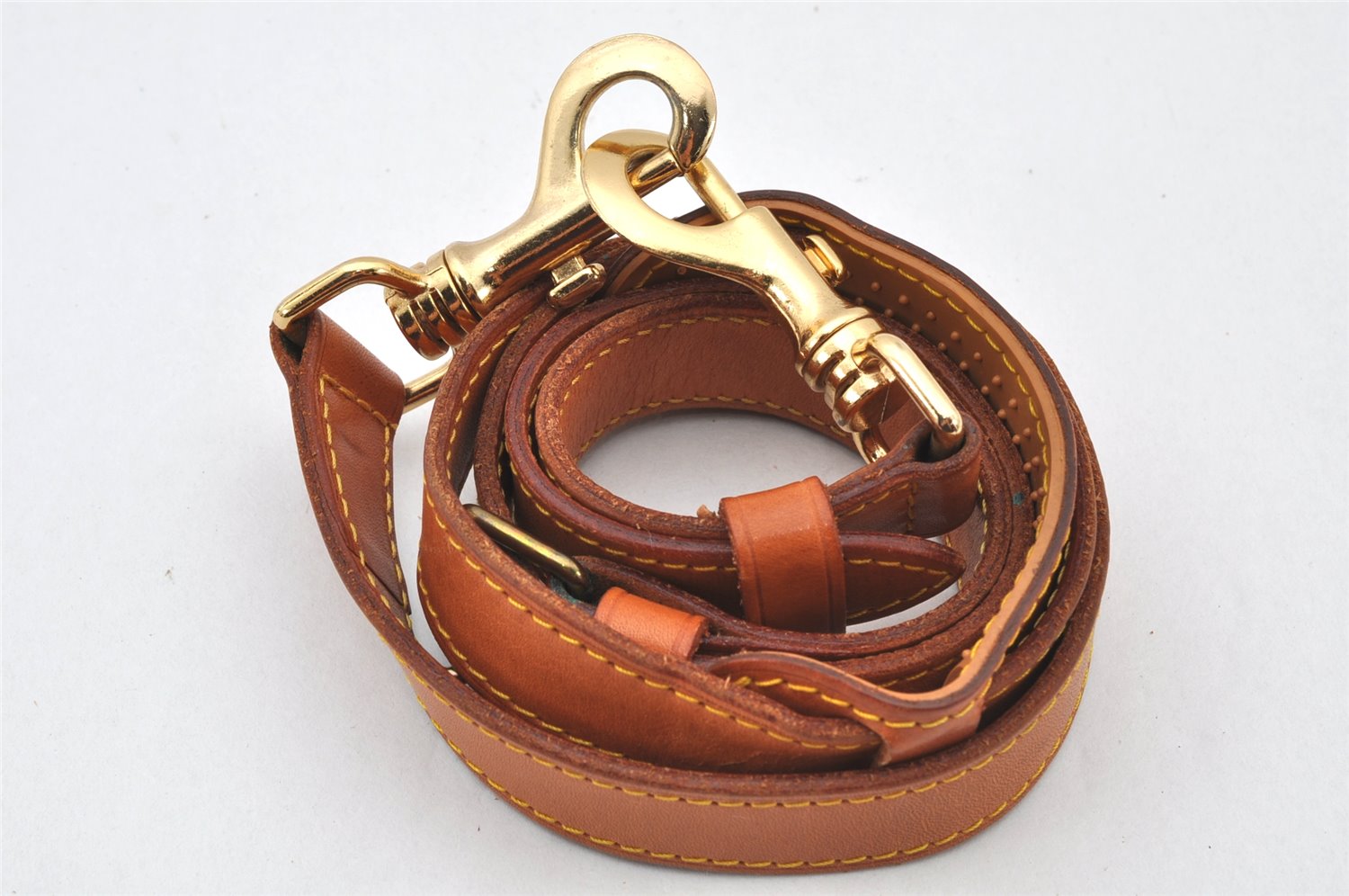 Authentic Louis Vuitton Leather Shoulder Strap Beige 41.1-47.6