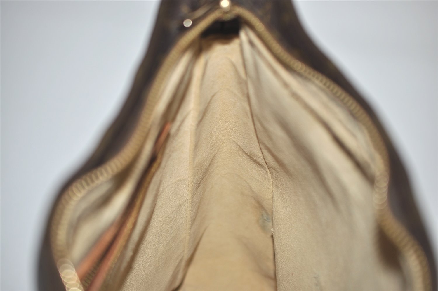 Authentic Louis Vuitton Monogram Looping GM Shoulder Bag M51145 LV 4374J