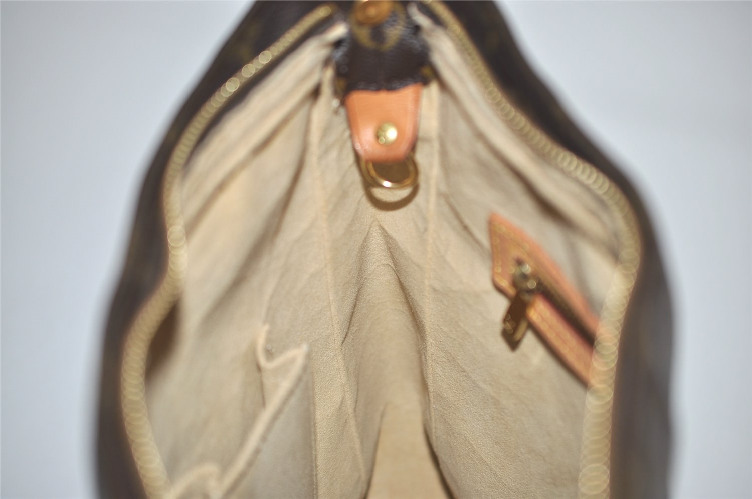 Authentic Louis Vuitton Monogram Looping GM Shoulder Bag M51145 LV 4374J