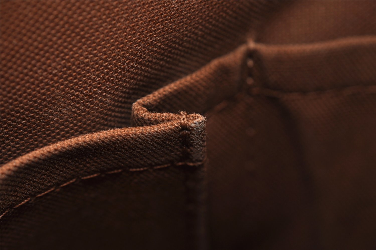 Authentic Louis Vuitton Monogram Odeon PM Shoulder Cross Bag M56390 LV 4378I