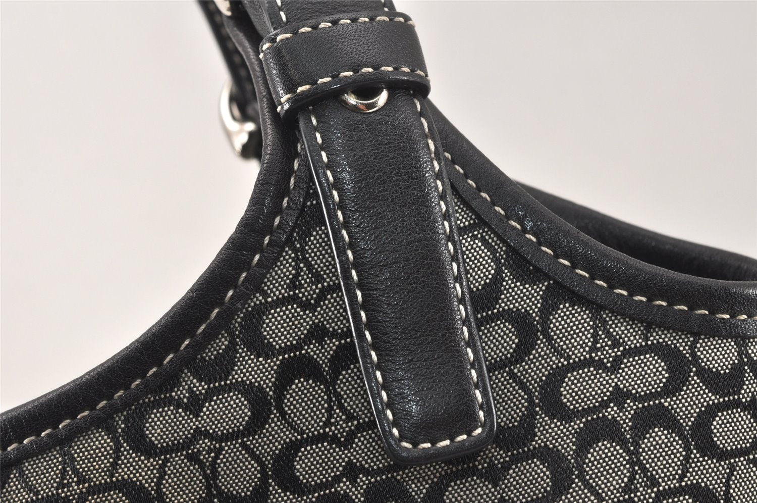 Authentic COACH Signature Shoulder Hand Bag Canvas Leather 7025 Black 4378K