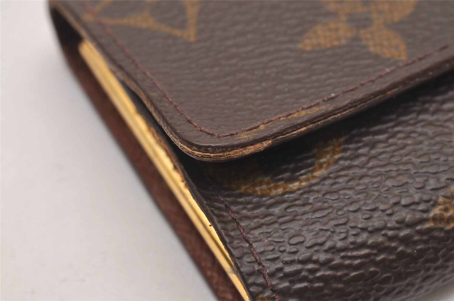 Authentic Louis Vuitton Monogram Multicles 6 Six Hooks Key Case M62630 LV 4379J