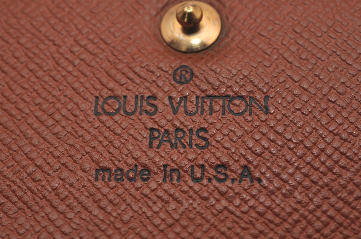 Authentic Louis Vuitton Monogram Multicles 6 Six Hooks Key Case M62630 LV 4379J