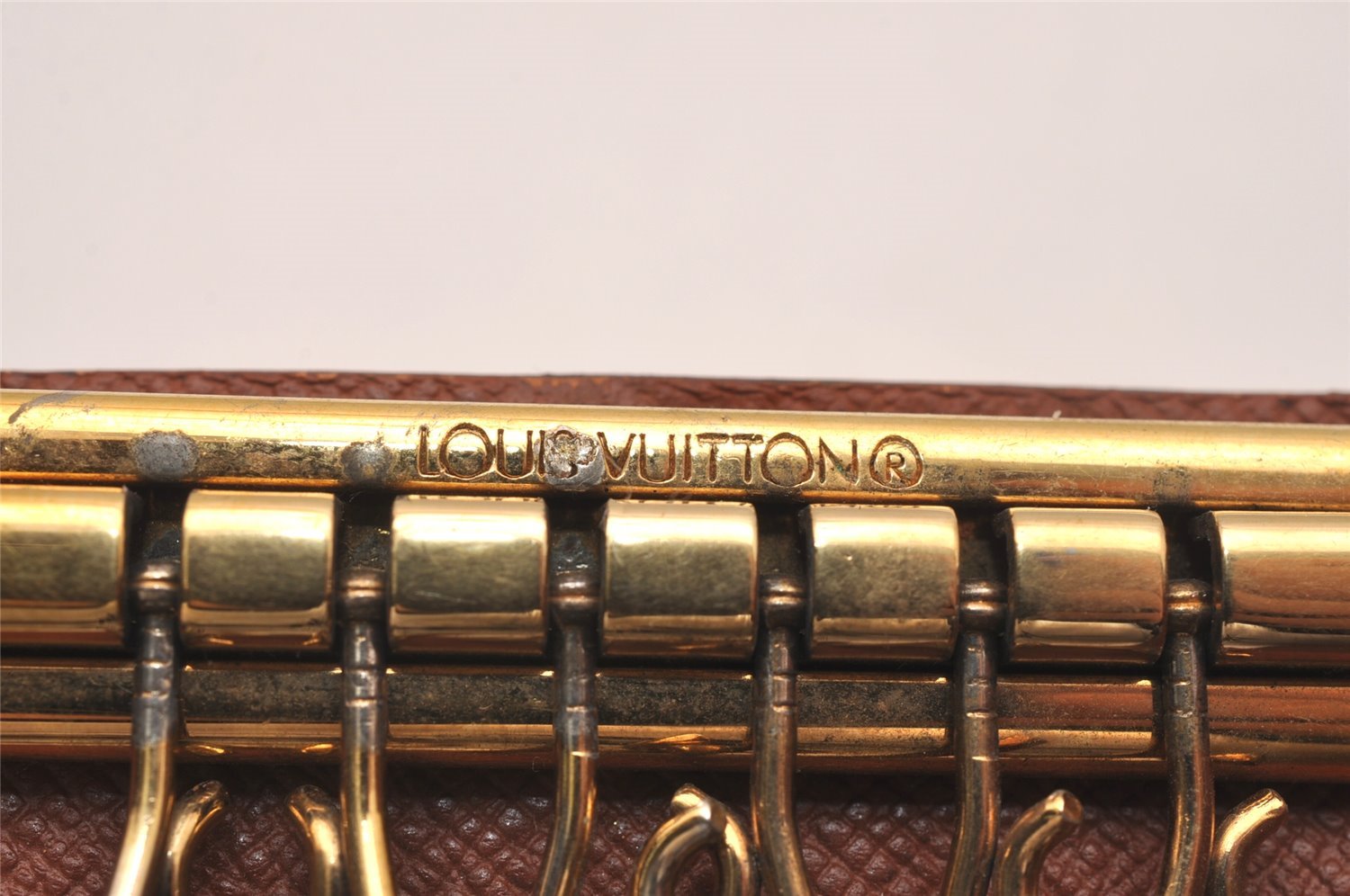 Authentic Louis Vuitton Monogram Multicles 6 Six Hooks Key Case M62630 LV 4379J