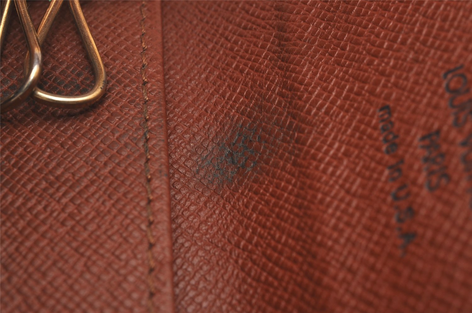 Authentic Louis Vuitton Monogram Multicles 6 Six Hooks Key Case M62630 LV 4379J