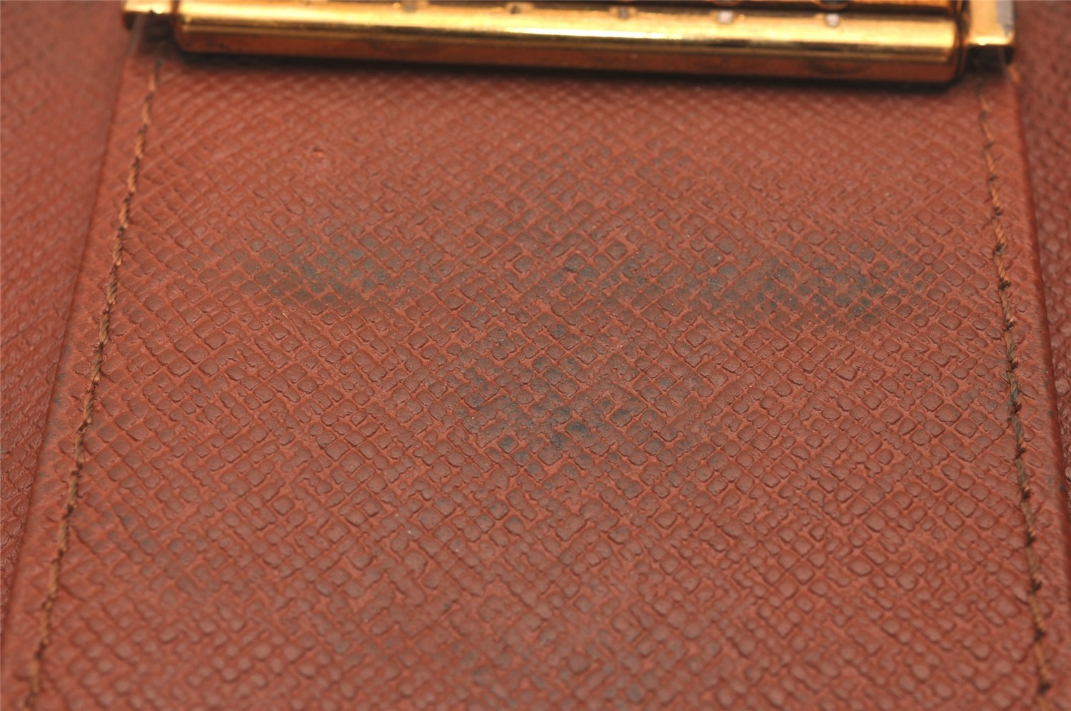 Authentic Louis Vuitton Monogram Multicles 6 Six Hooks Key Case M62630 LV 4379J