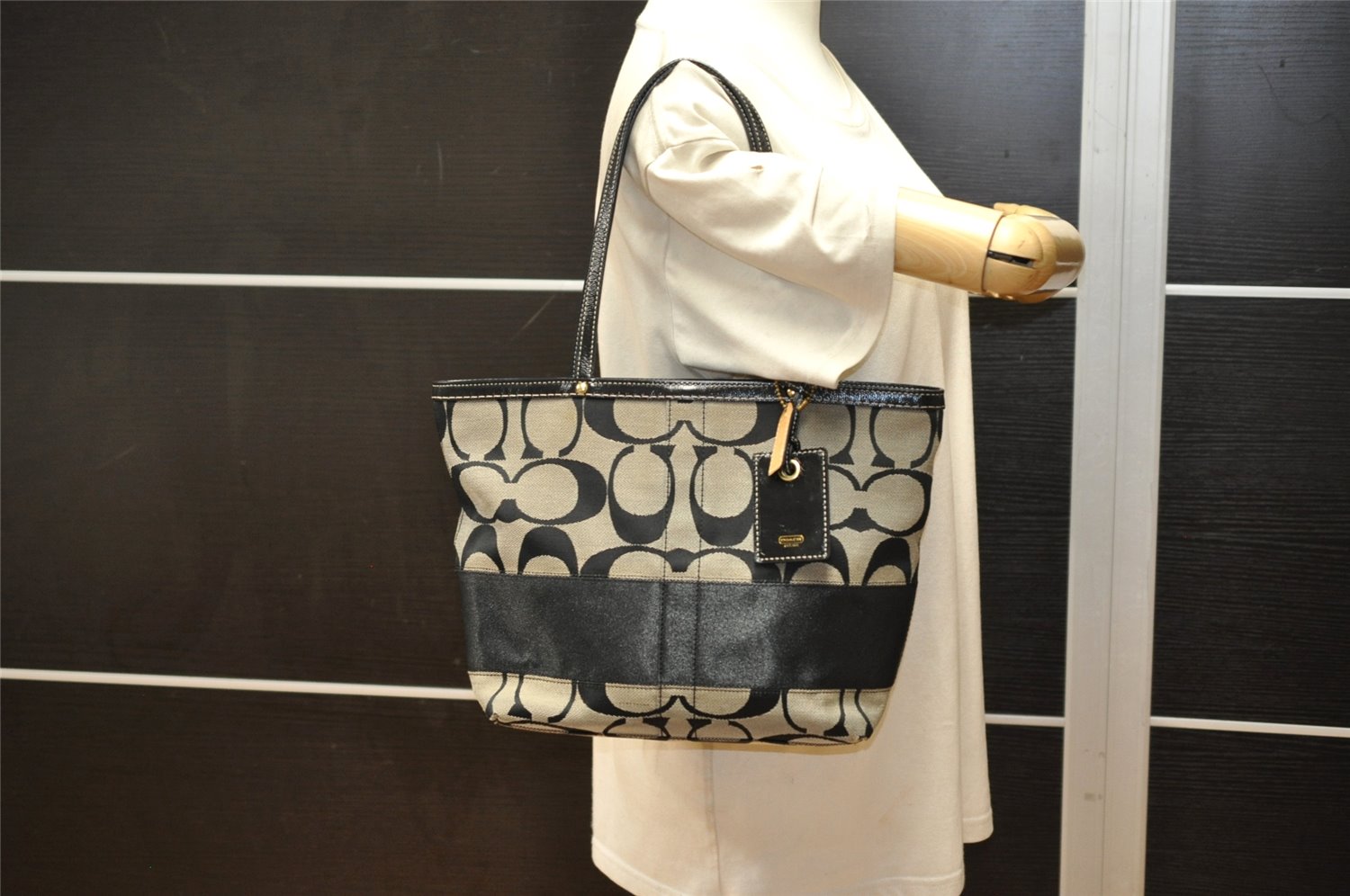 Authentic COACH Signature Shoulder Tote Bag Canvas Leather 10124 Black 4379K