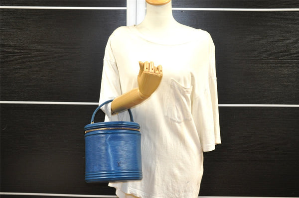 Authentic Louis Vuitton Epi Cannes Cosmetic Hand Bag Purse Blue M48035 LV 4380I