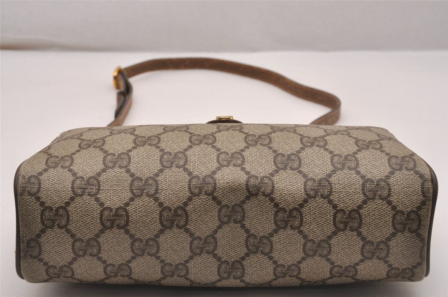 Authentic GUCCI Web Sherry Line Shoulder Bag GG PVC Leather Brown Junk 4383J