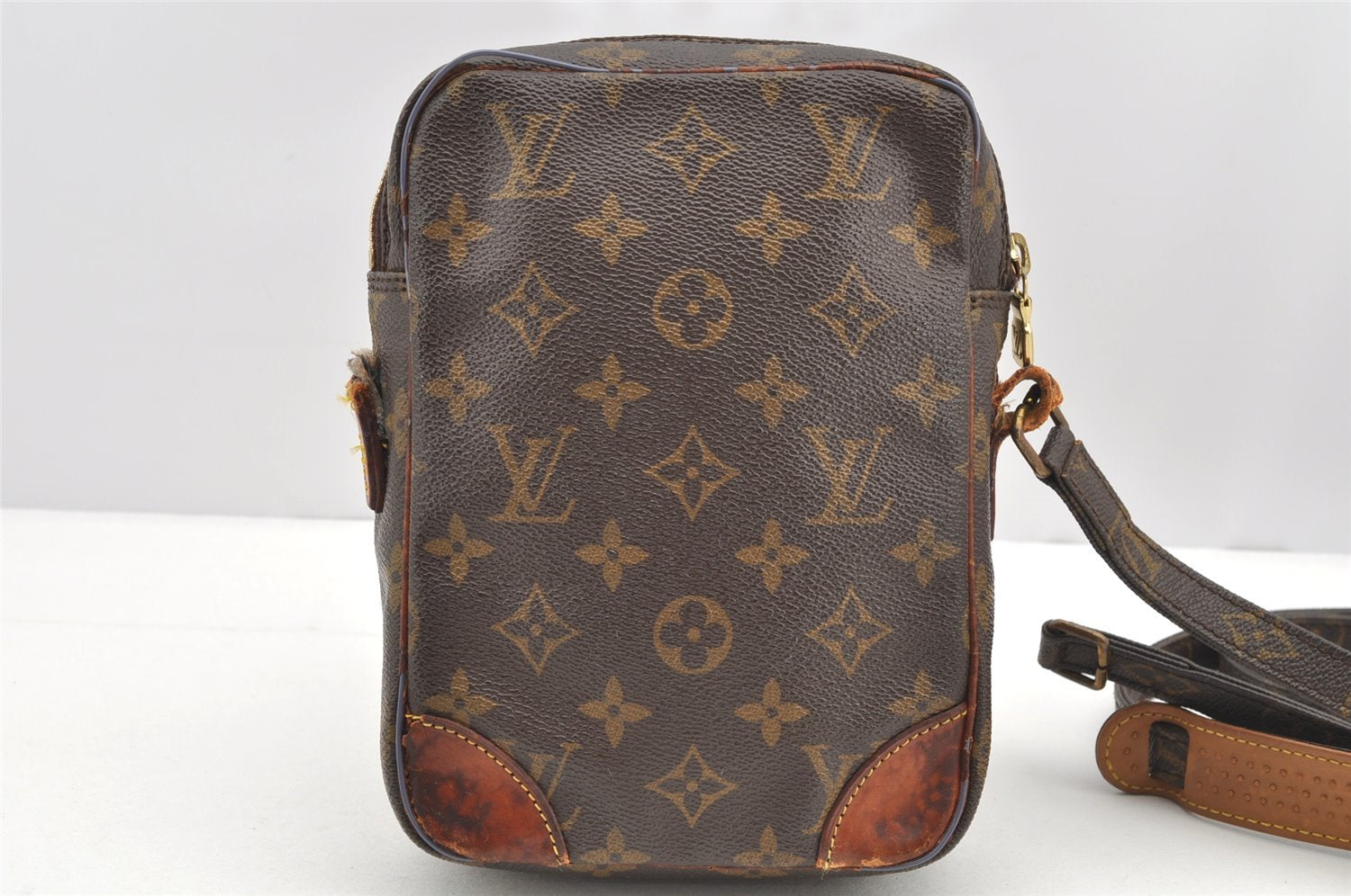 Authentic Louis Vuitton Monogram Danube Shoulder Crossbody Bag M45266 Junk 4388I