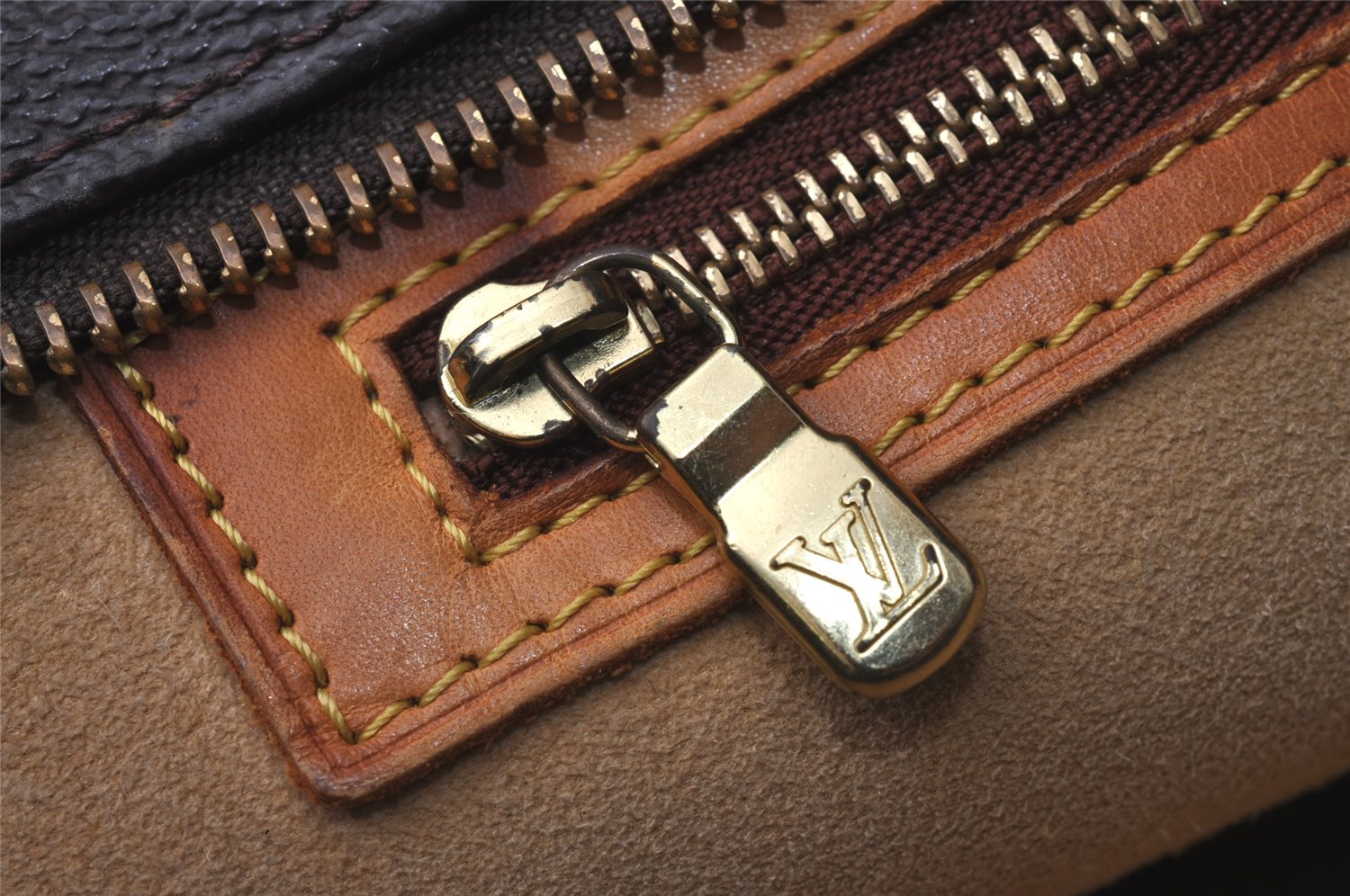 Authentic Louis Vuitton Monogram Luco Shoulder Tote Bag M51155 LV Junk 4390I