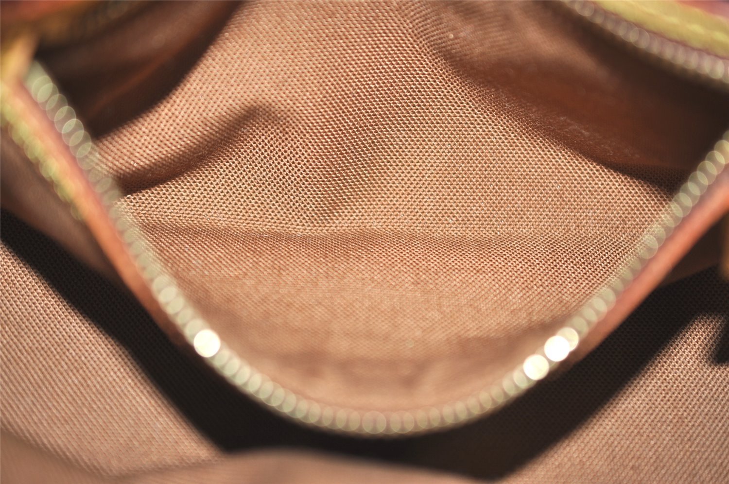 Authentic Louis Vuitton Monogram Trotteur Shoulder Cross Bag M51240 LV 4392I