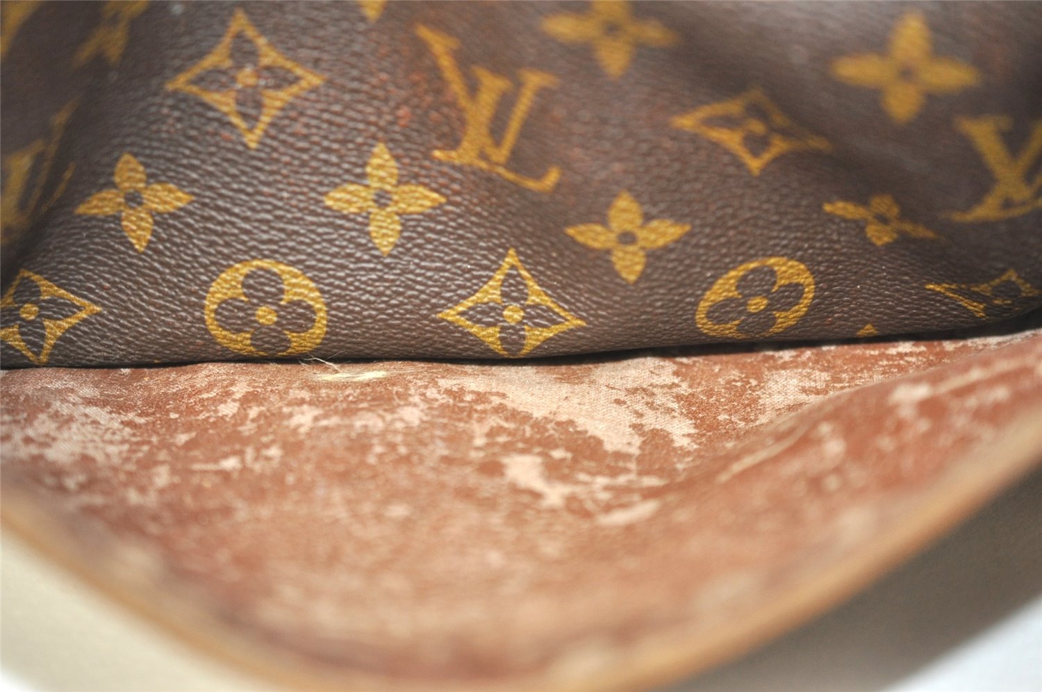 Authentic Louis Vuitton Monogram Compiegne 28 Clutch Hand Bag M51845 LV 4401I