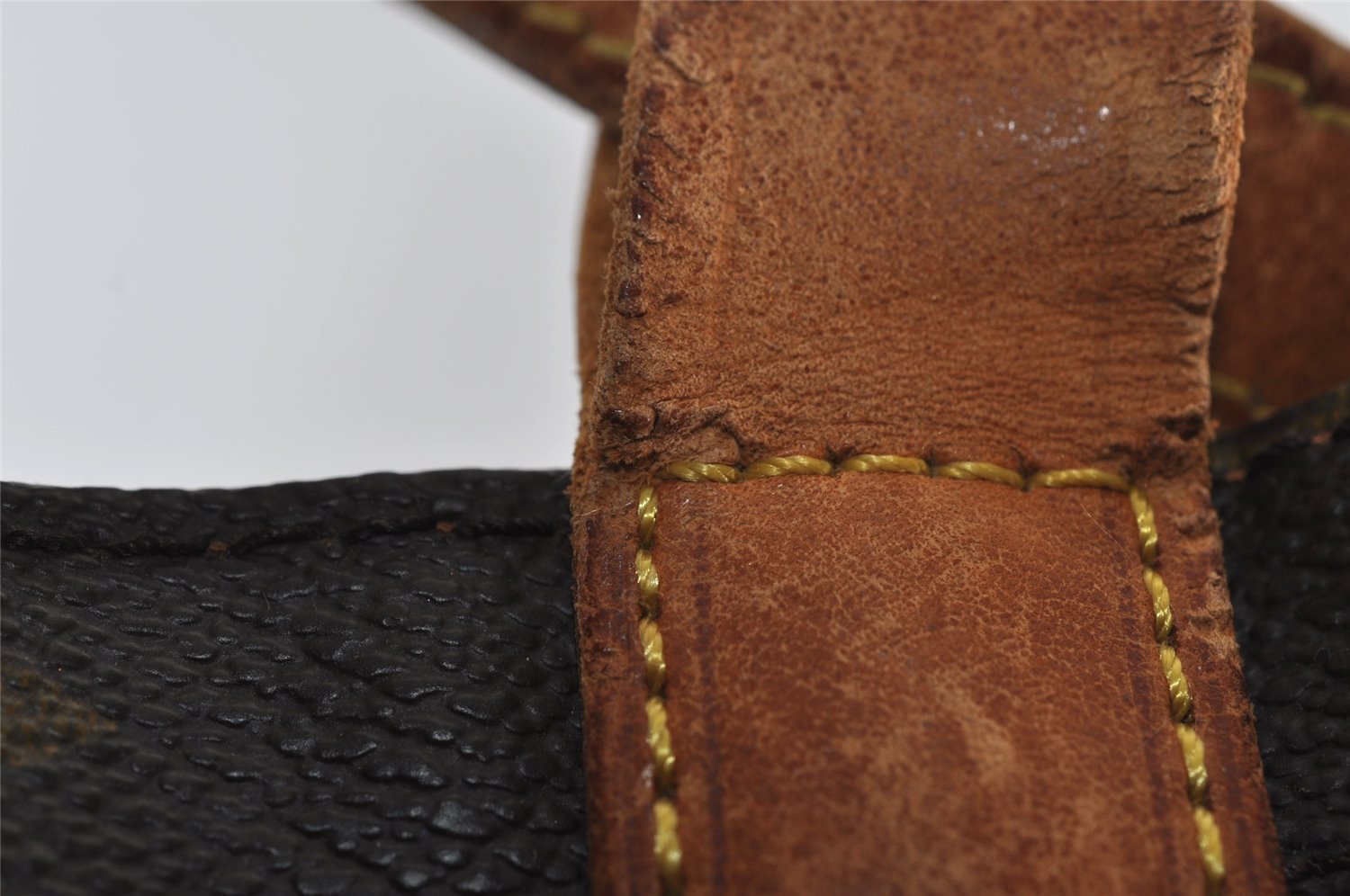 Authentic Louis Vuitton Monogram Randonnee GM Shoulder Bag M42244 LV 4404I