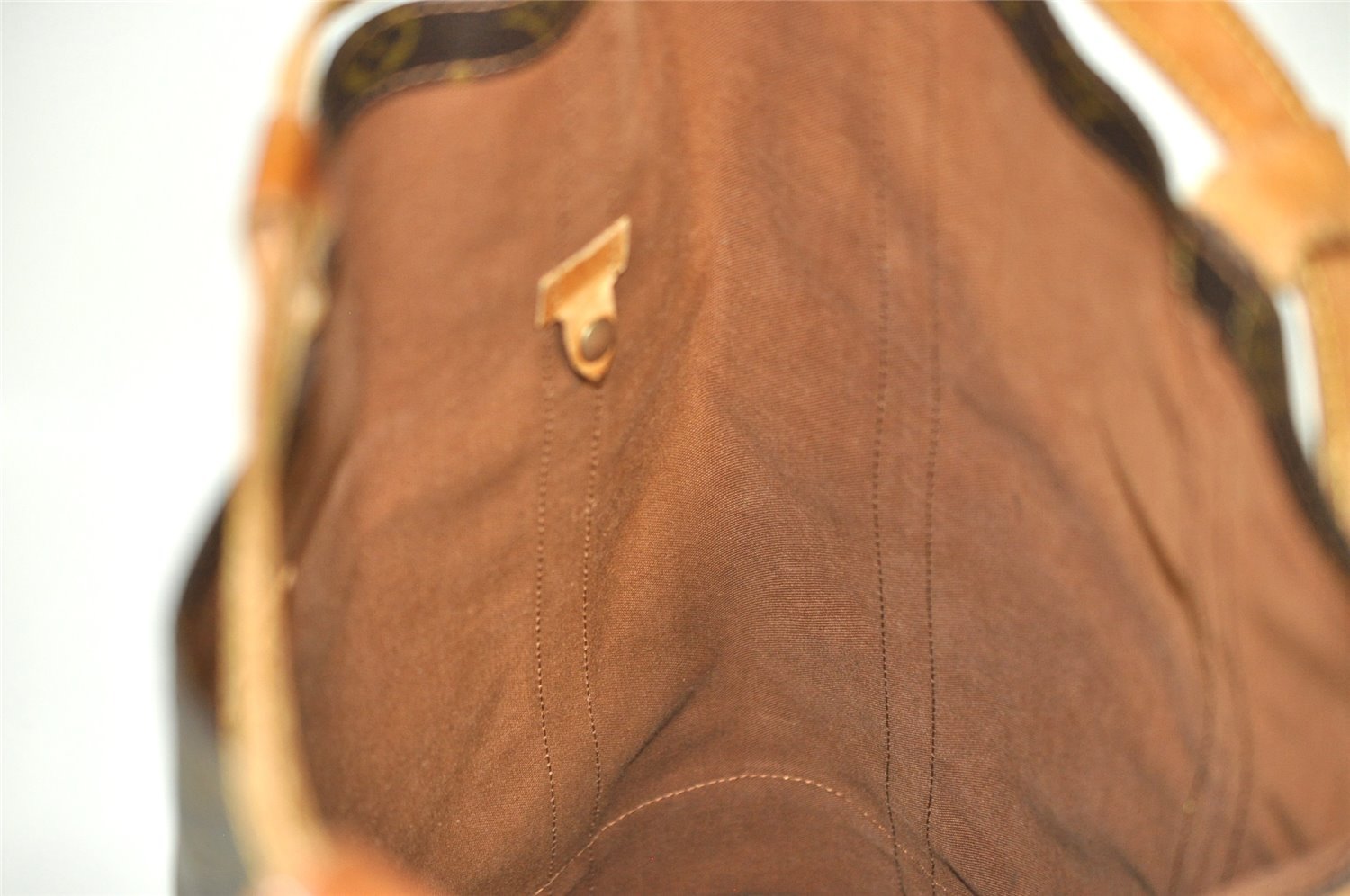 Authentic Louis Vuitton Monogram Randonnee GM Shoulder Bag M42244 LV 4404I