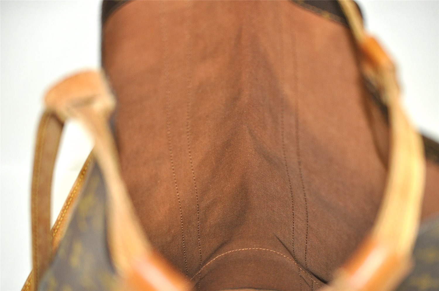 Authentic Louis Vuitton Monogram Randonnee GM Shoulder Bag M42244 LV 4404I