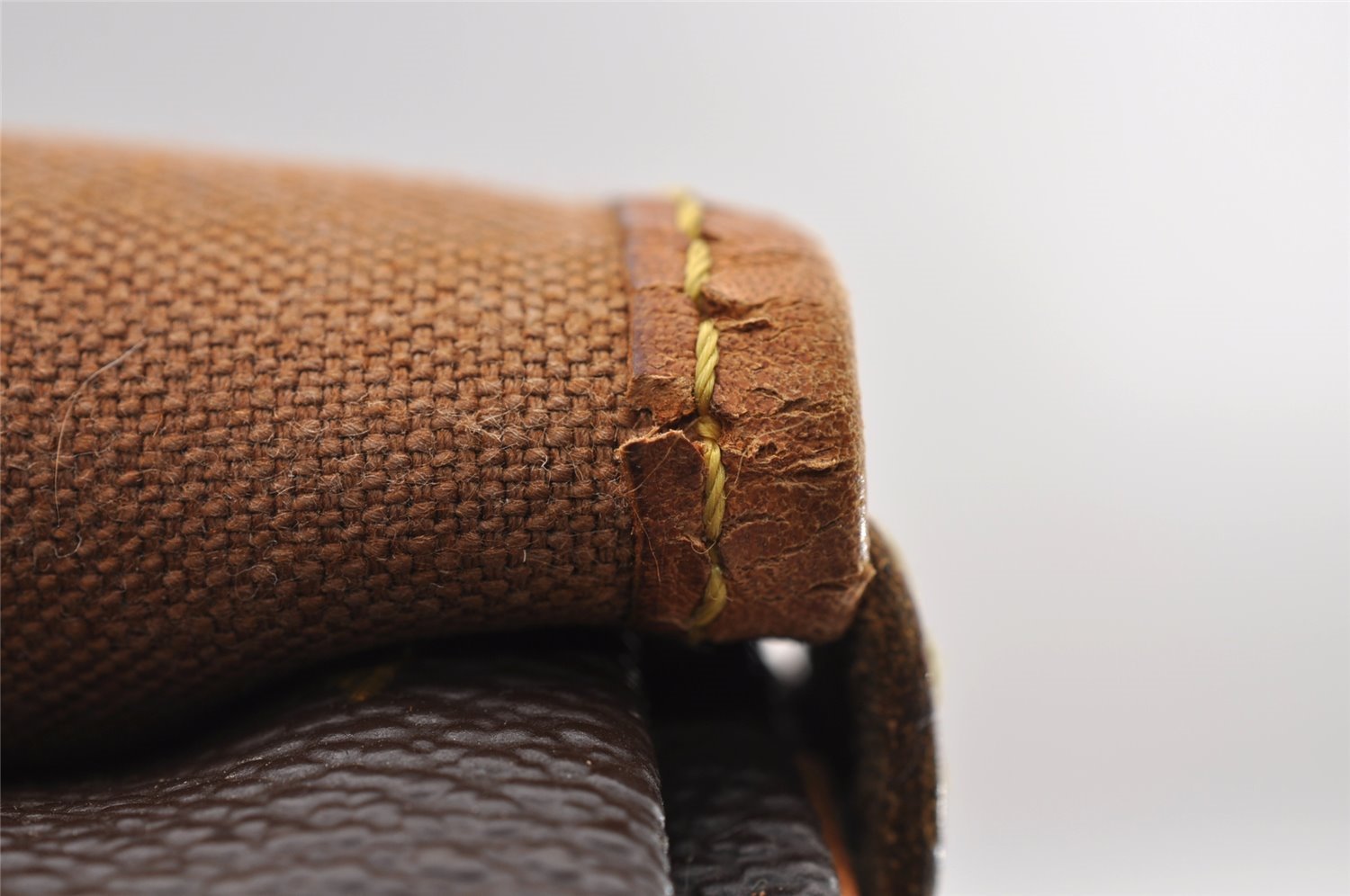 Authentic Louis Vuitton Monogram Saumur 35 Shoulder Cross Bag M42254 Junk 4408I