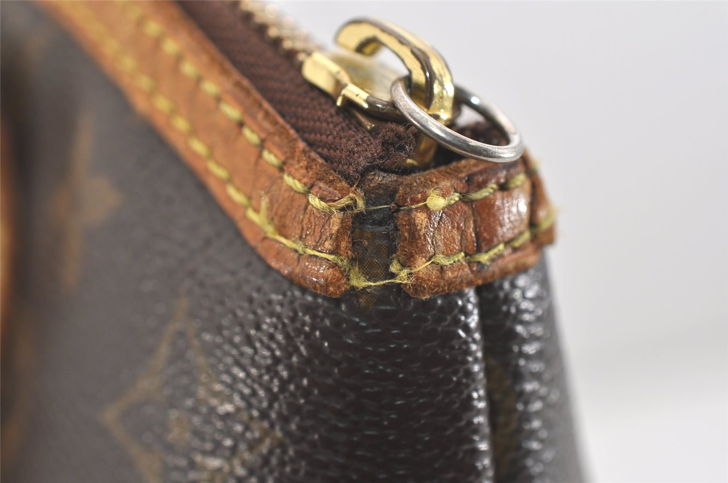 Authentic Louis Vuitton Monogram Lockit Hand Tote Bag Purse M40102 LV 4412J