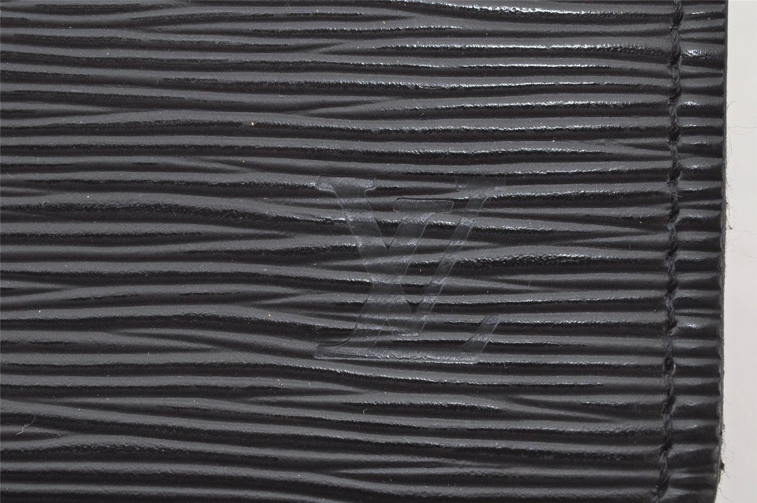 Authentic Louis Vuitton Epi Riviera Hand Bag Black M48182 LV Junk 4416K