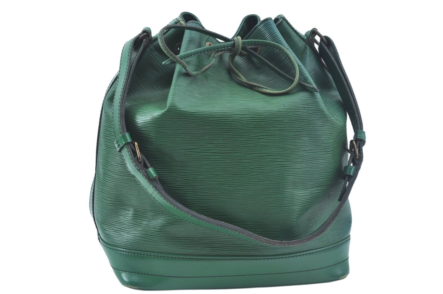 Authentic Louis Vuitton Epi Noe Shoulder Drawstring Bag Green M44004 LV 4418I