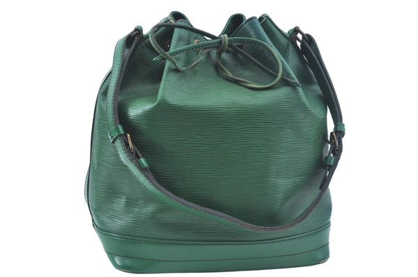 Authentic Louis Vuitton Epi Noe Shoulder Drawstring Bag Green M44004 LV 4418I