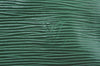 Authentic Louis Vuitton Epi Noe Shoulder Drawstring Bag Green M44004 LV 4418I