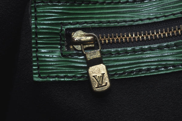 Authentic Louis Vuitton Epi Noe Shoulder Drawstring Bag Green M44004 LV 4418I