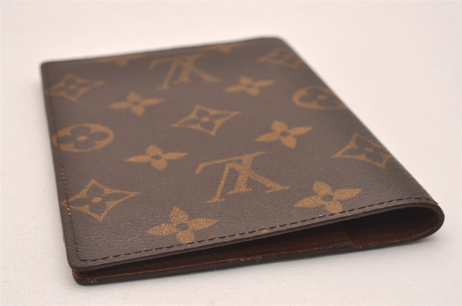 Authentic Louis Vuitton Monogram Couverture Passport Cover M60179 LV 4419J