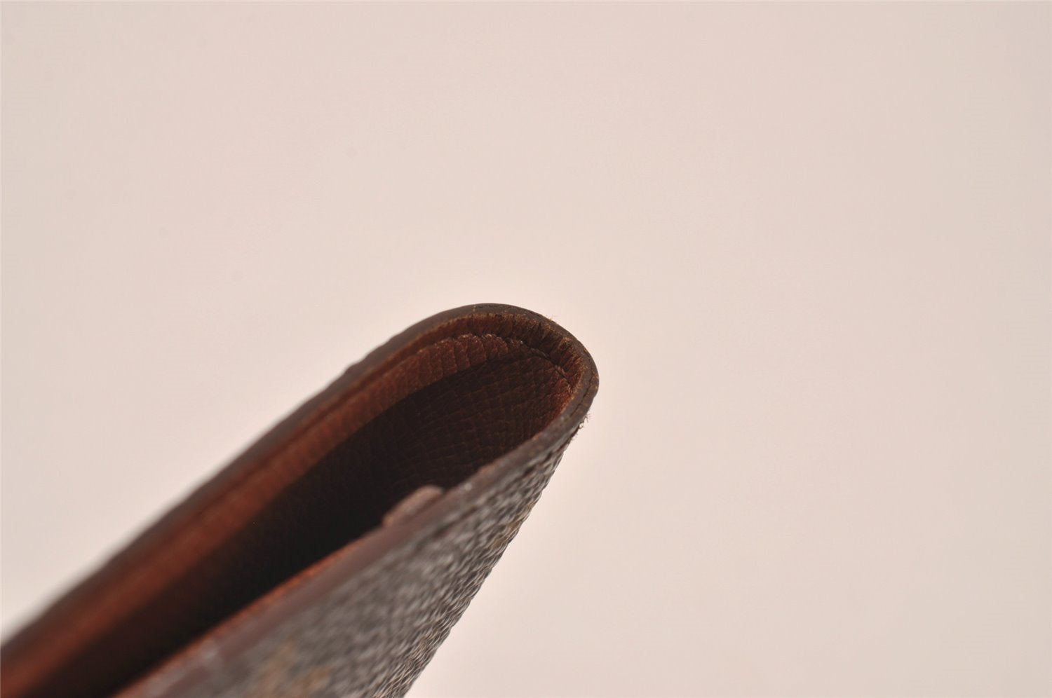 Authentic Louis Vuitton Monogram Couverture Passport Cover M60179 LV 4419J