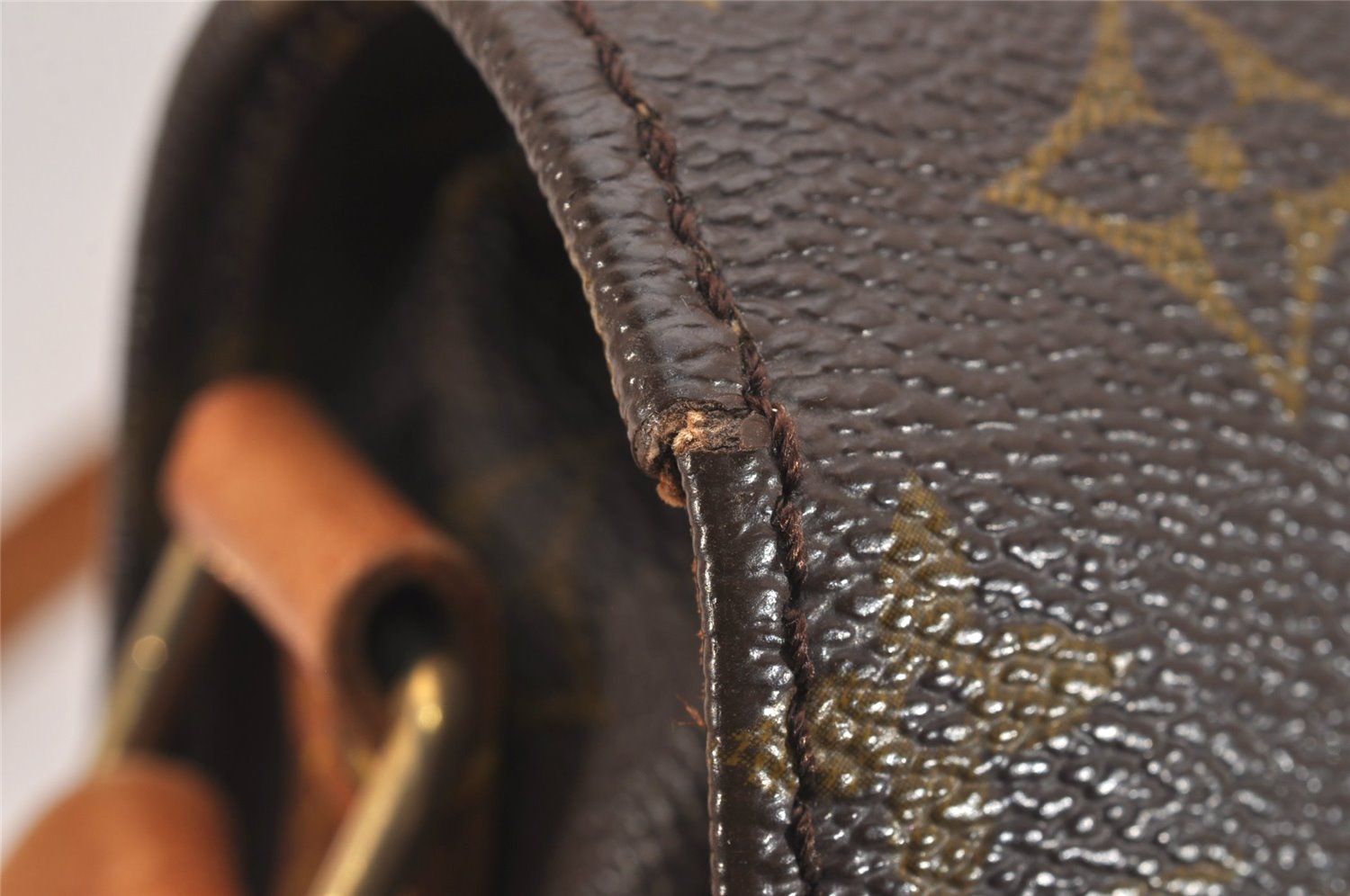 Authentic Louis Vuitton Monogram Cartouchiere MM Shoulder Bag Old Model 4424J