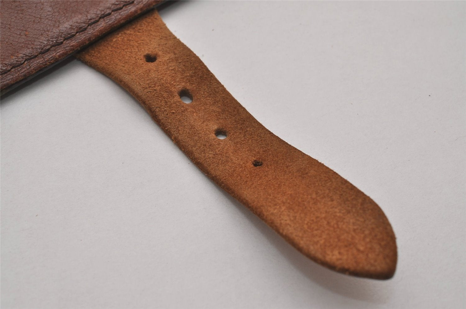 Authentic Louis Vuitton Monogram Cartouchiere MM Shoulder Bag Old Model 4424J